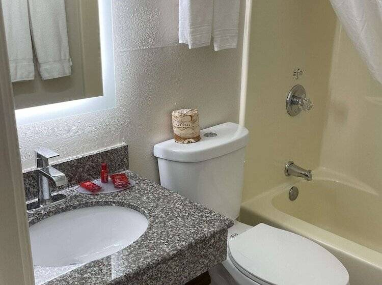 Номер Стандарт 2 Двуспальные Кровати, Surestay Hotel By Best Western Duncan