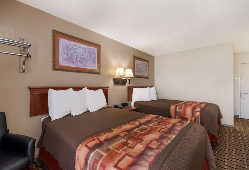 Номер Стандарт 2 Двуспальные Кровати, Surestay Hotel By Best Western Duncan