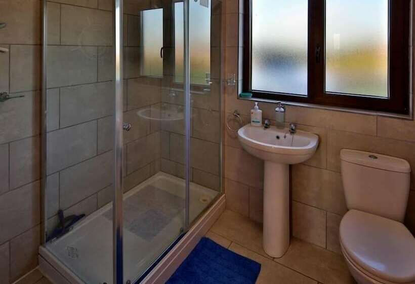 דירת קומפורט חדר שינה 1, Lakeside Fishing Lodges