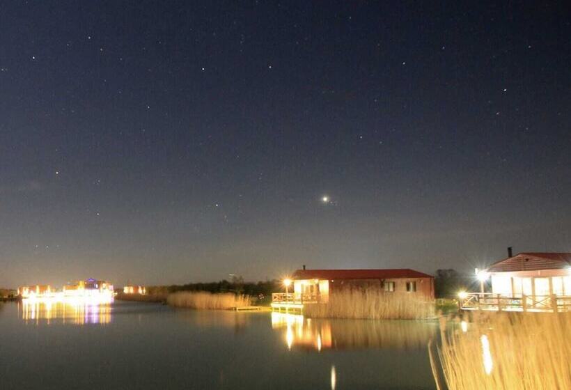 דירת קומפורט חדר שינה 1, Lakeside Fishing Lodges