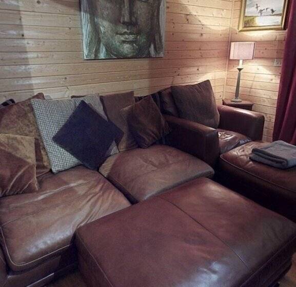 Апартаменты Комфорт 1 Спальня, Lakeside Fishing Lodges