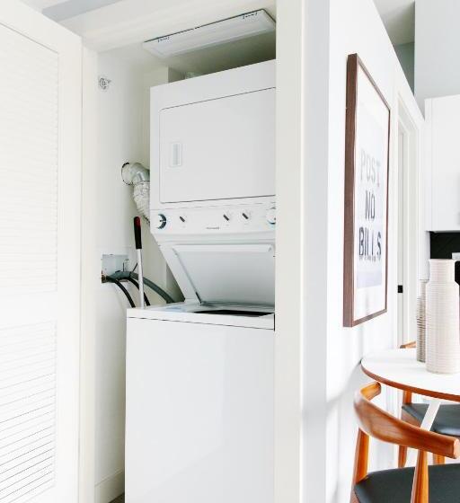 آپارتمان 2 خوابه, Sonder The Plymouth