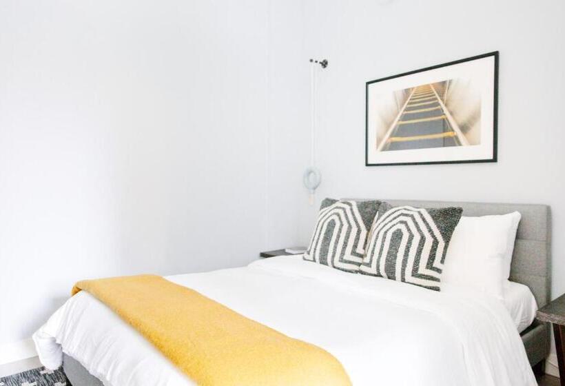 آپارتمان 2 خوابه, Sonder The Plymouth