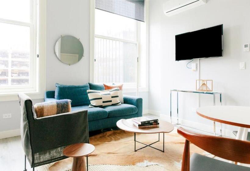 Apartamento 2 Dormitórios, Sonder The Plymouth