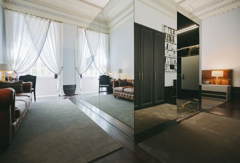 سوییت سوپریور, Torel Palace Porto