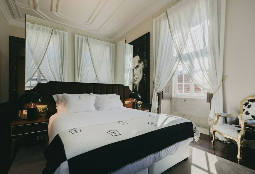 اتاق لوکس, Torel Palace Porto