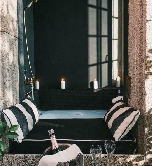 سوییت لوکس, Torel Palace Porto