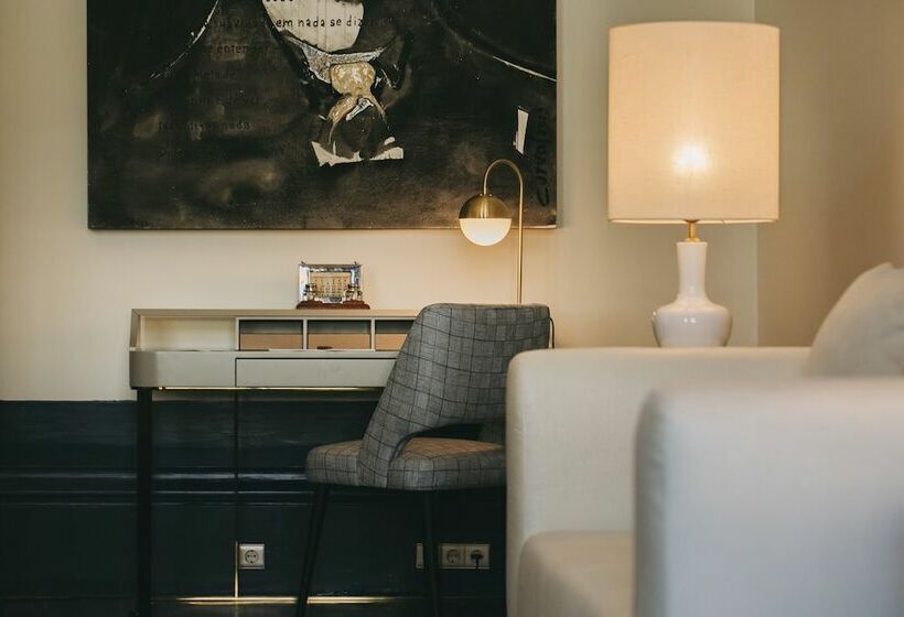 سوئیت پرزیدنت, Torel Palace Porto