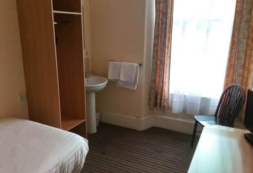 חדר סטנדרד יחיד חדר אמבטיה משותף, The Retreat Guest House On Plymouth Hoe