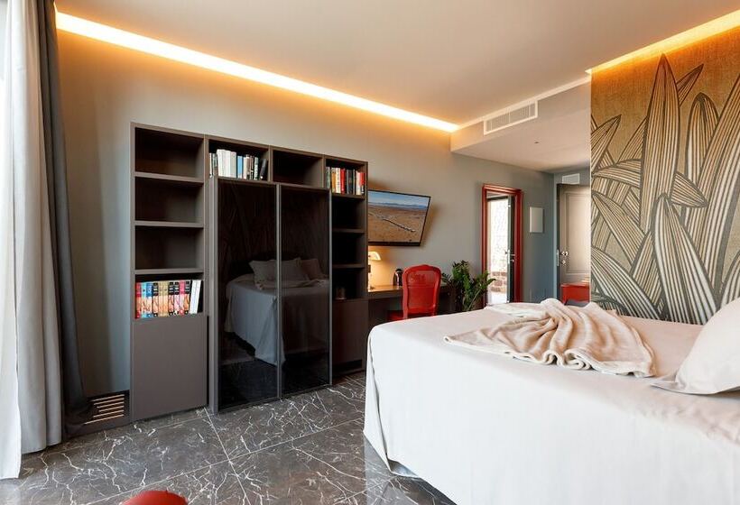 Трехместный Номер Superior, Deville