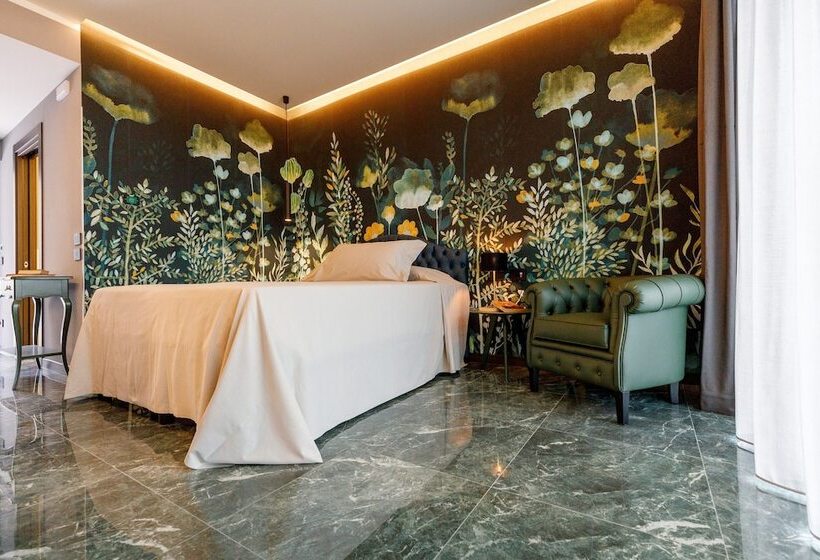 Трехместный Номер Superior, Deville