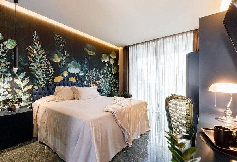 Трехместный Номер Superior, Deville