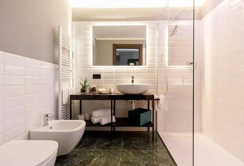 Habitació Triple Estàndard, Deville