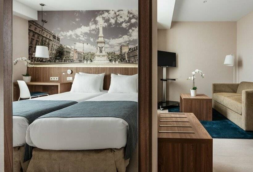 Camera Standard, Exe Saldanha