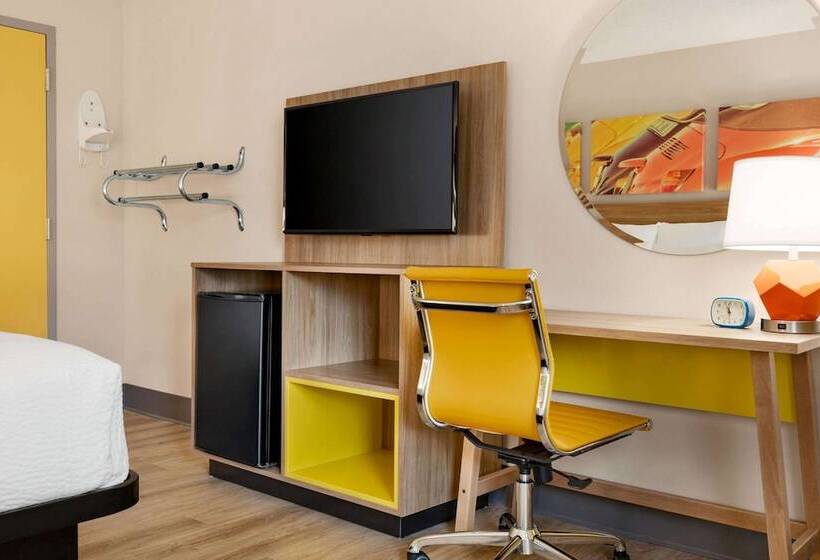 اتاق استاندارد با 2 تخت دوبل, Bo, A Days Inn By Wyndham Chattanooga Downtown