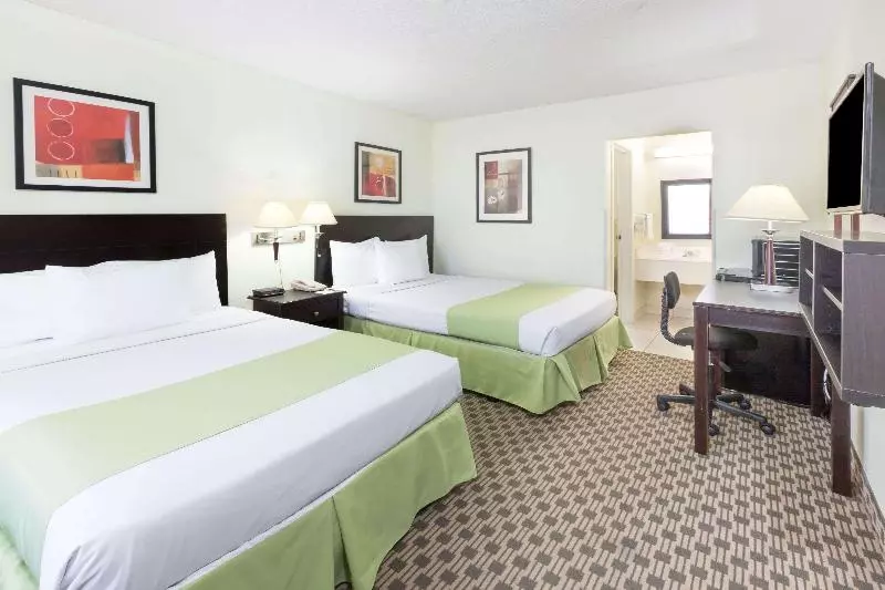 اتاق استاندارد, Days Inn By Wyndham Irving Grapevine Dfw Airport North