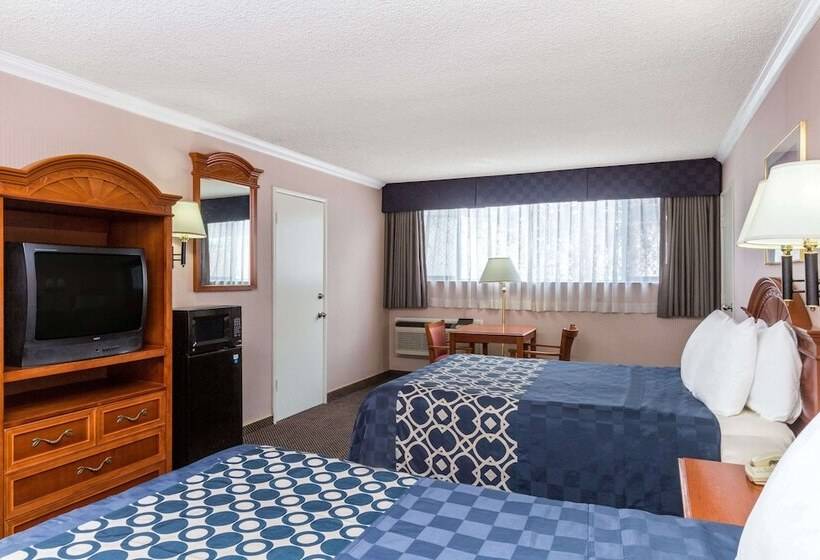 Номер Стандарт 2 Двуспальные Кровати, Days Inn By Wyndham Los Angeles Lax/venicebch/marina Delray