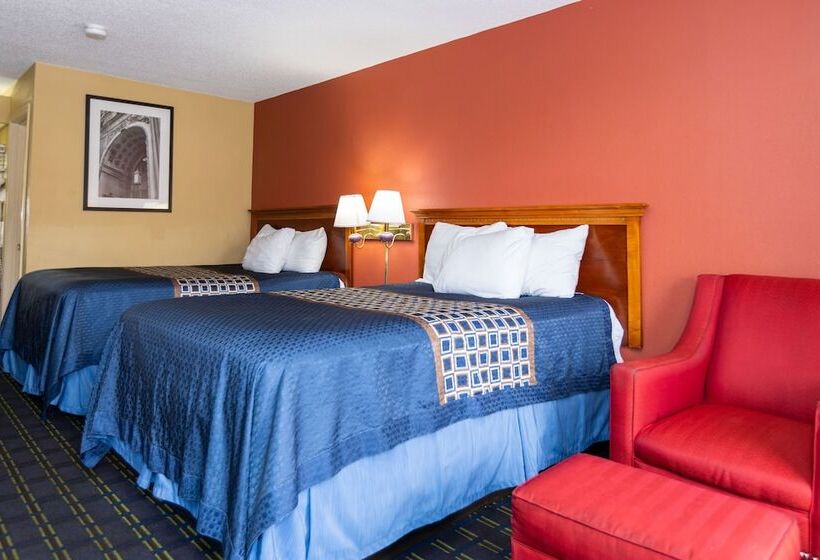 带2个双人床的标准工作室, Shelby Inn