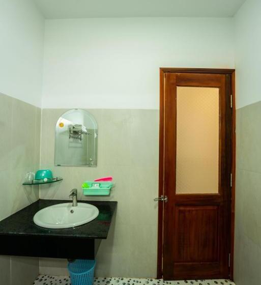 标准间, Thanh Ngọc Motel