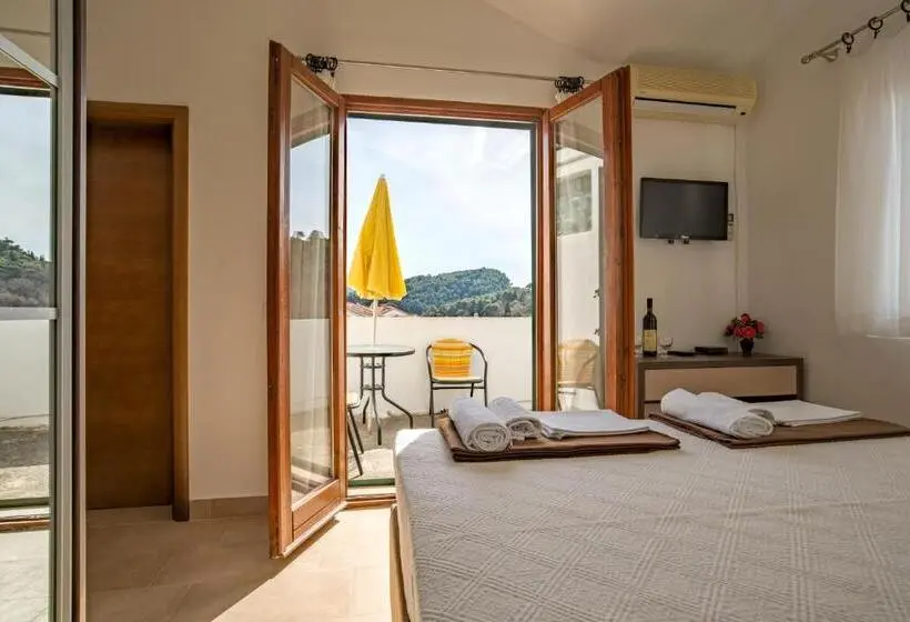 استودیوی استاندارد, Guesthouse Drašković