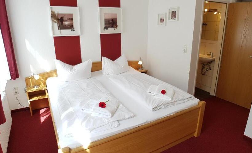 غرفة قياسية مزوَّدة بشُرفة, Pension Haus Waldesblick