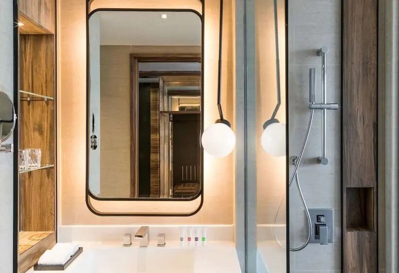 スタンダードルーム, Swissotel Jakarta Pik Avenue