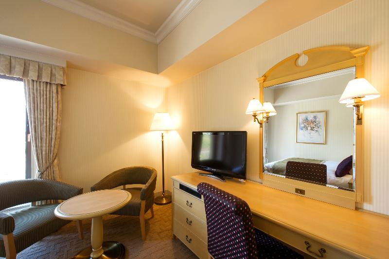 جناح, Dusit Thani Residence Davao