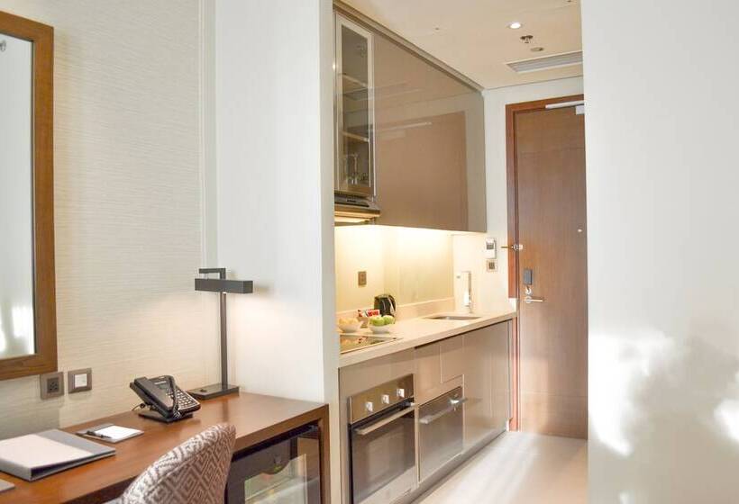 جناح, Dusit Thani Residence Davao