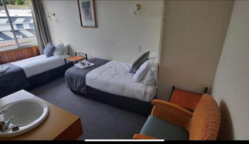 غرفة عائلية, Mt Lyell Motor Inn