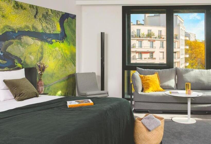 سوییت جونیور, Novotel Paris Porte Versailles