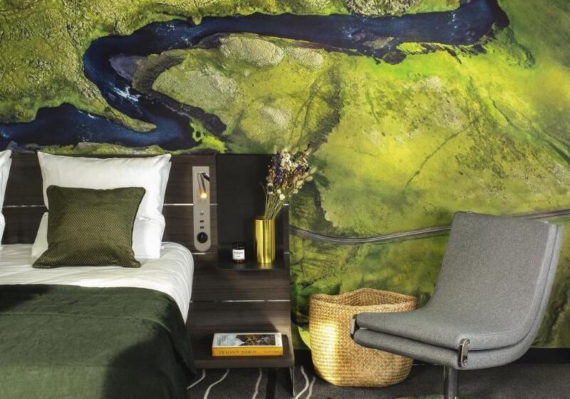 سوییت جونیور, Novotel Paris Porte Versailles