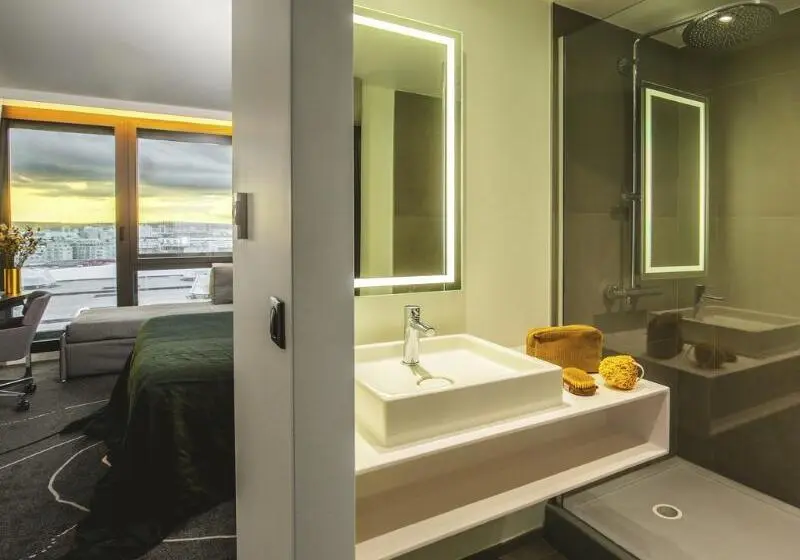 スーペリアールーム, Novotel Paris Porte Versailles