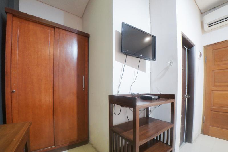 标准间, Reddoorz Plus Near Green Pramuka Square Mall