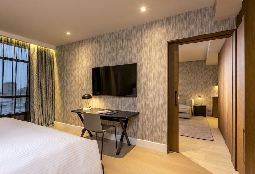 سوییت, Radisson Blu Hotel Casablanca City Center