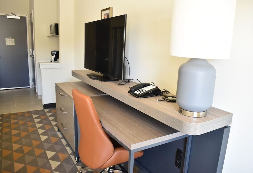 标准间, Holiday Inn   Kansas City   Northeast, An Ihg