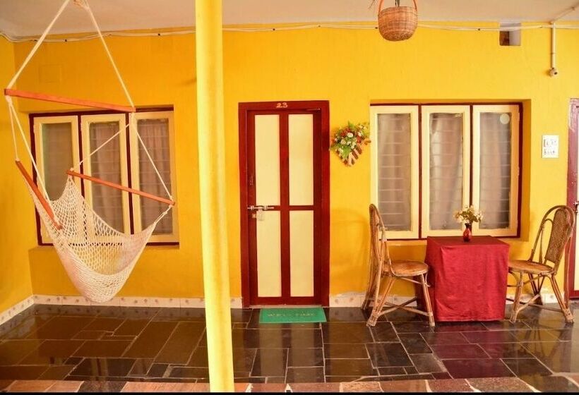 Economy Room, Rajalakshmi Guest House