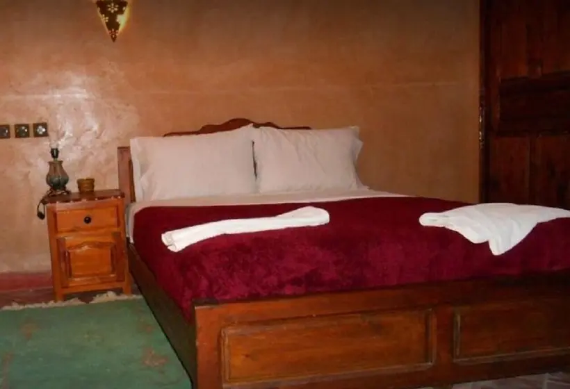 スタンダードルーム, Kasbah Dar Diafa Tourbiste