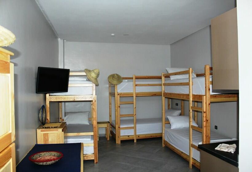 تختخواب در اتاق مشترک, Surf Safari Morocco   Hostel