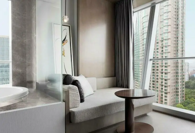 キングサイズベッド、シティビューデラックスルーム, Jw Marriott Marquis Hotel Shanghai Pudong