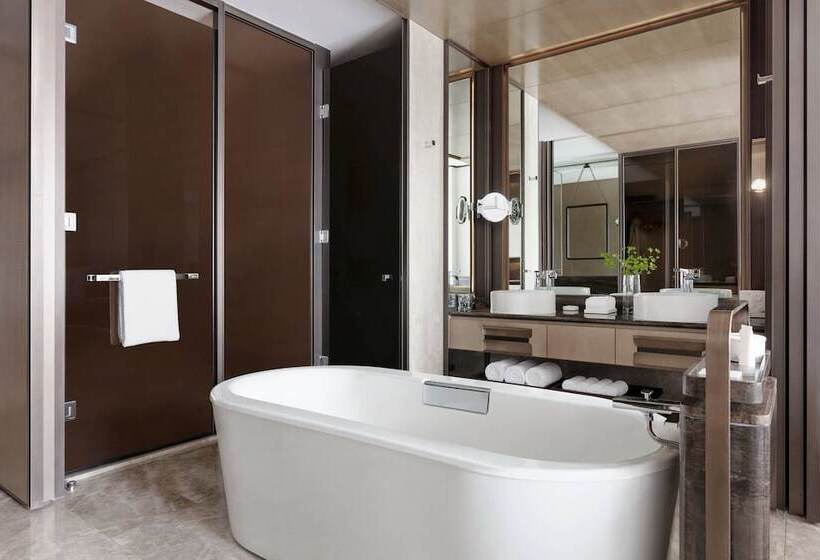 이그제큐티브 룸, Jw Marriott Marquis Hotel Shanghai Pudong