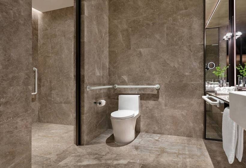 스탠다드 룸 더블 침대, Jw Marriott Marquis Hotel Shanghai Pudong