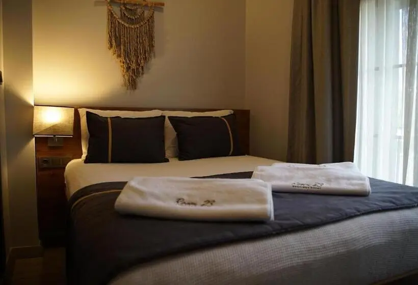 اتاق استاندارد یک نفره, Room 23