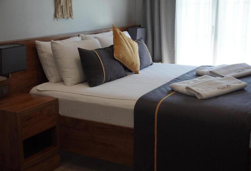 اتاق لوکس با چشمانداز دریا, Room 23