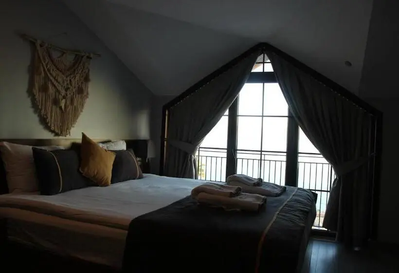 اتاق لوکس, Room 23