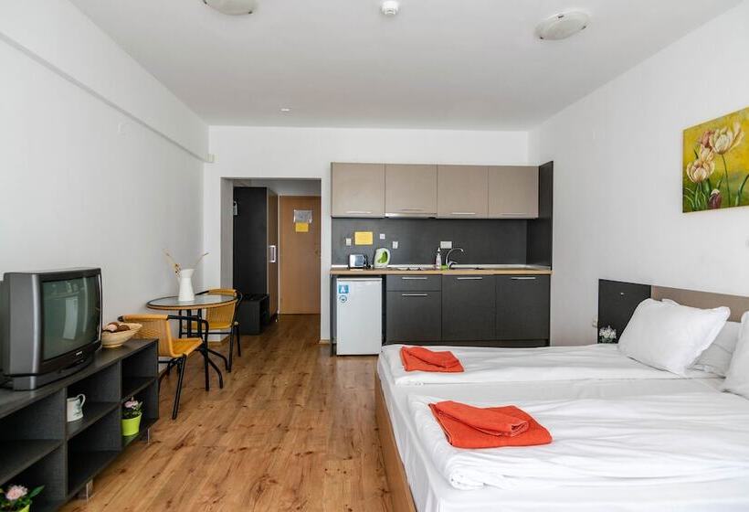 スタンダードスタジオ, Step