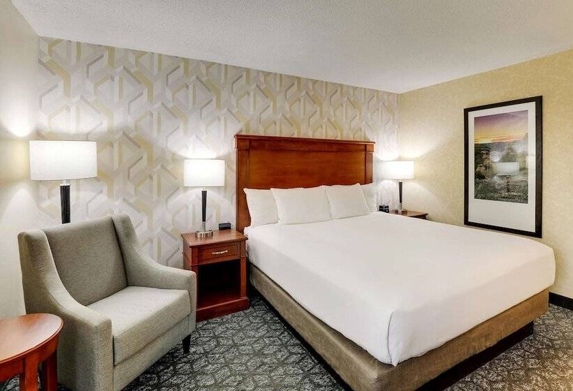 غرفة ديلوكس, Drury Inn & Suites Marion