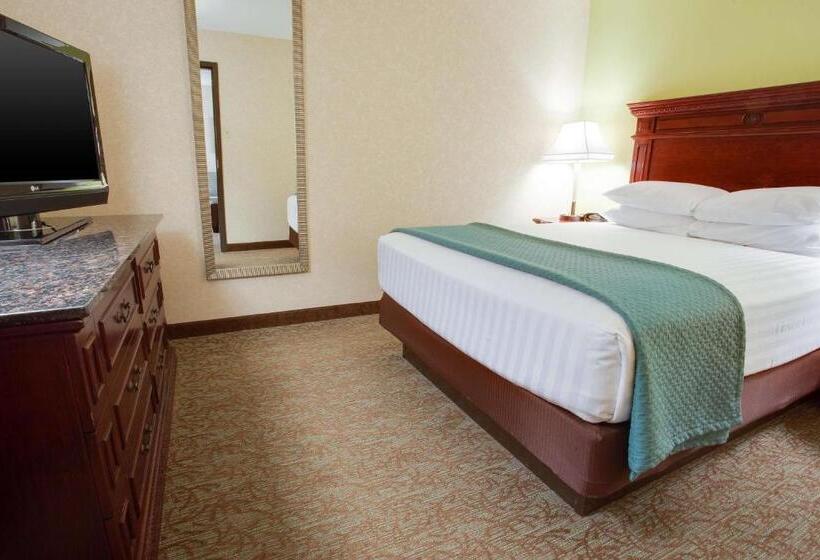 スイート, Pear Tree Inn St Louis Convention Center