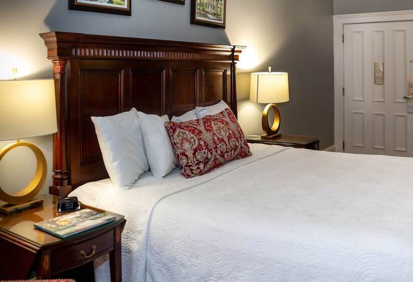 חדר דלוקס, East Bay Inn, Historic Inns Of Savannah Collection