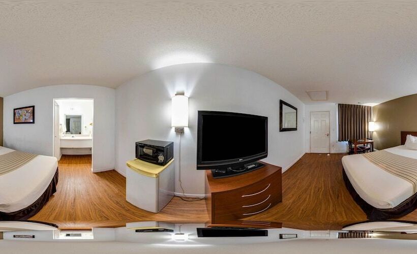 غرفه قياسيه سريرين مزدوجين, Econo Lodge