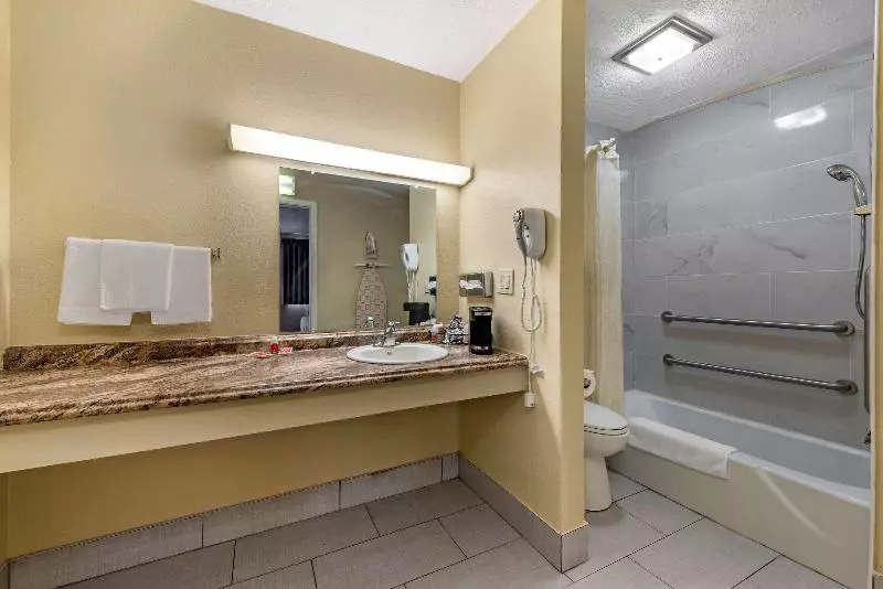 スタンダードルーム, Econo Lodge